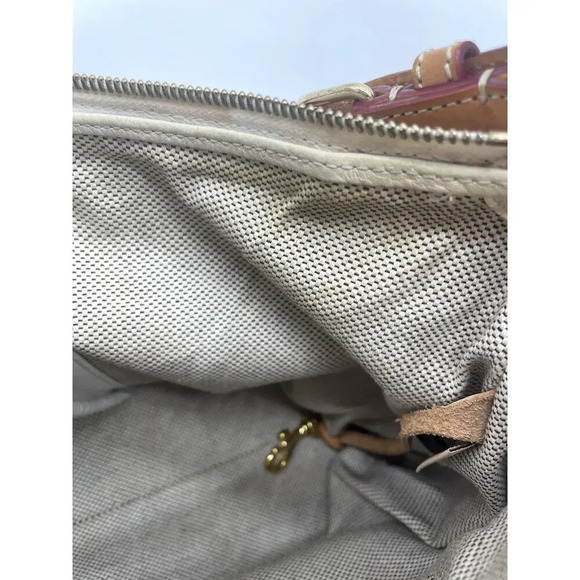 Vintage Authentic Dooney and Bourke White Pebble Leather Hobo Bag H3 433400 - Picture 16 of 16